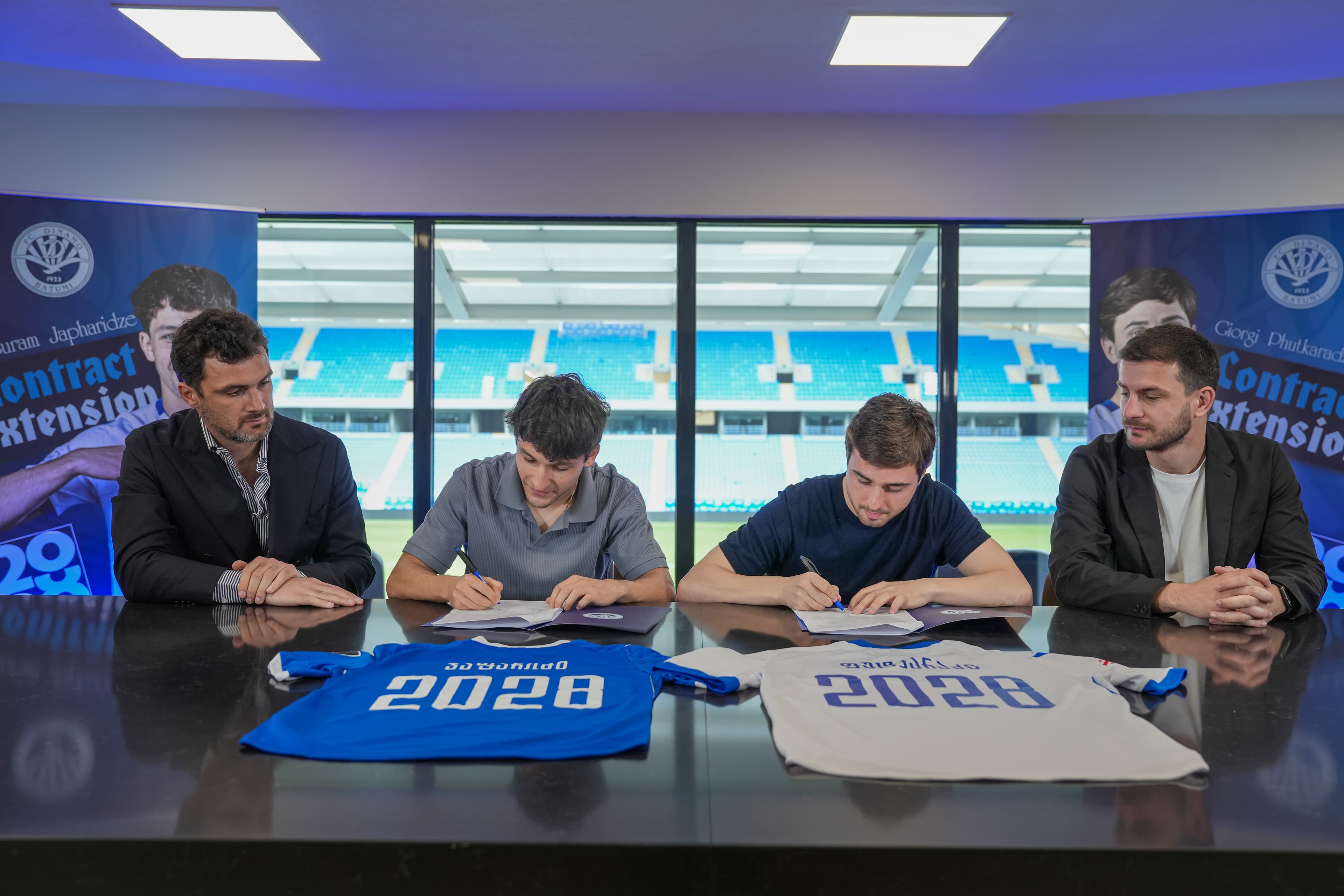 ჯაფარიძემ და ფუტკარაძემ 2028-ის ბოლომდე გაახანგრძლივეს